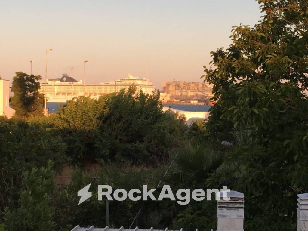 casa indipendente in vendita a Brindisi in zona Paradiso
