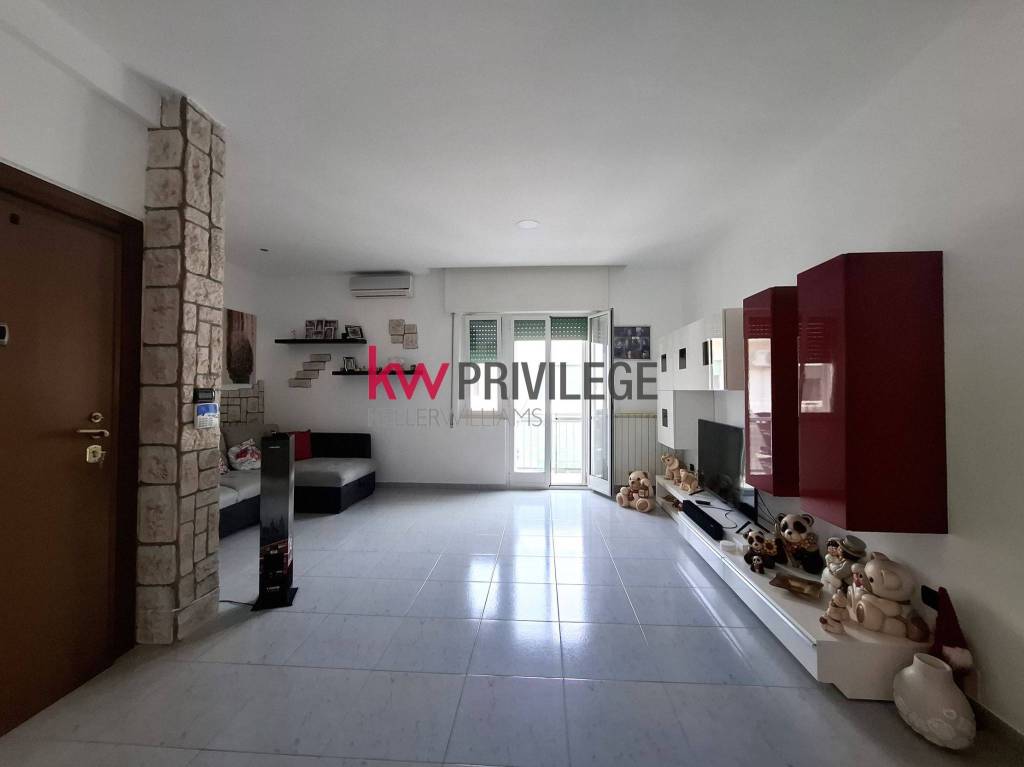 appartamento in vendita a Brindisi in zona Commenda