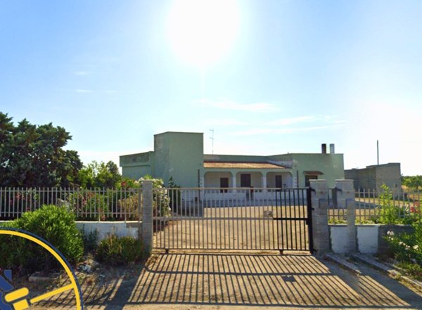 casa indipendente in vendita a Brindisi