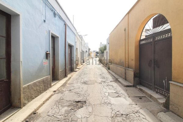 casa indipendente in vendita a Brindisi in zona Tuturano
