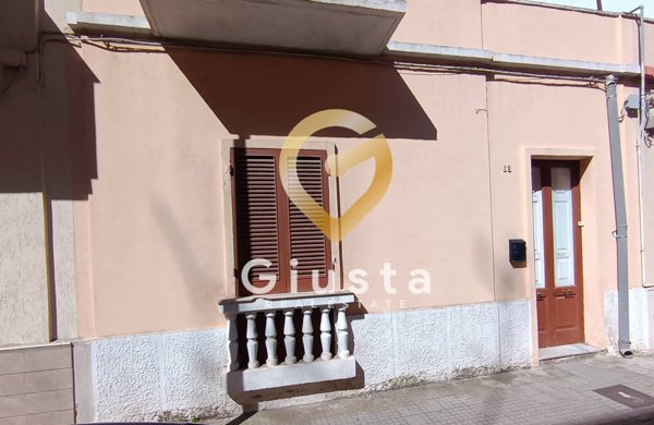casa indipendente in vendita a Brindisi in zona Commenda
