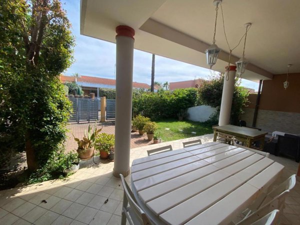 appartamento in vendita a Brindisi in zona Paradiso