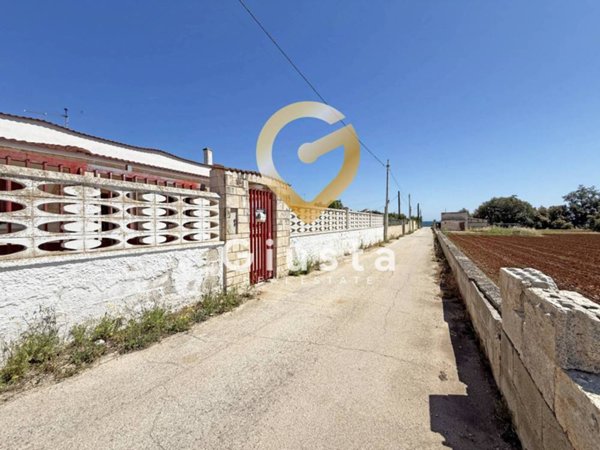 casa indipendente in vendita a Brindisi