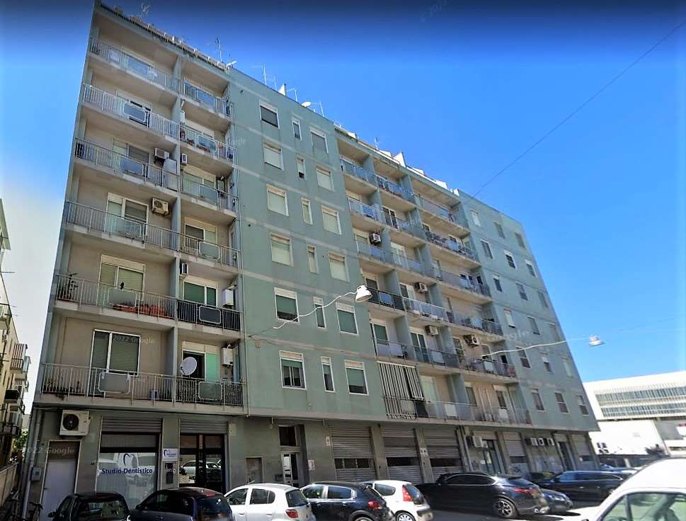 appartamento in vendita a Brindisi in zona Commenda
