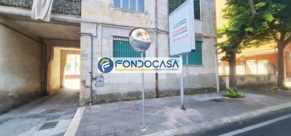 appartamento in vendita a Brindisi in zona Commenda