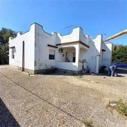 casa indipendente in vendita a Brindisi