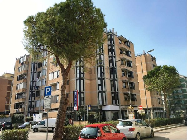 appartamento in vendita a Brindisi in zona Commenda