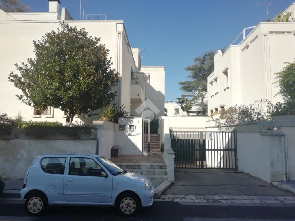 casa indipendente in vendita a Brindisi in zona Minnuta