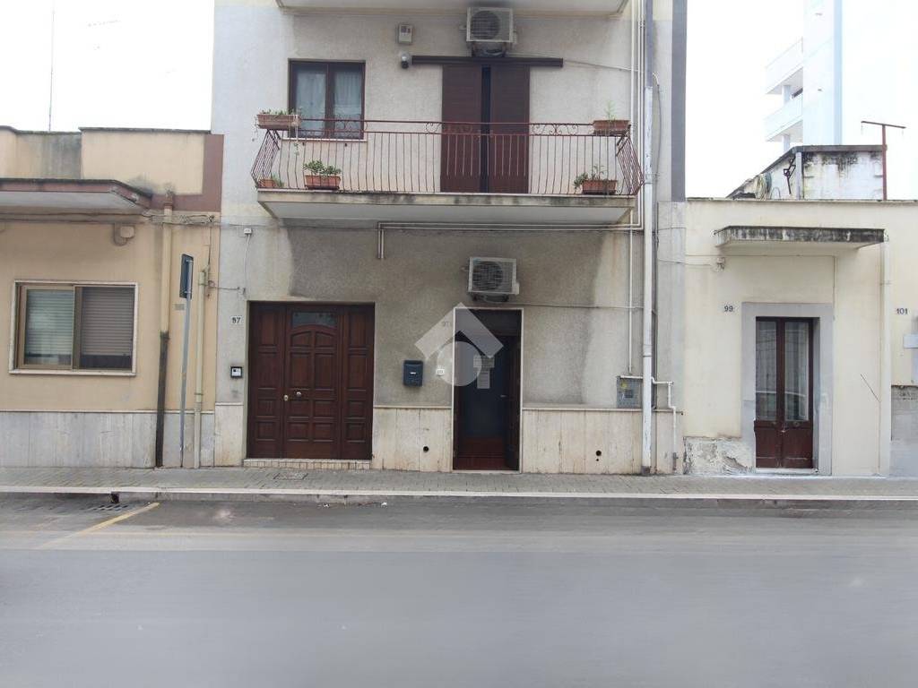 appartamento in vendita a Brindisi in zona Cappuccini