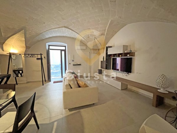 casa indipendente in vendita a Brindisi in zona Centro Città