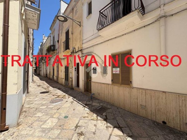 casa indipendente in vendita a Brindisi in zona Centro Città