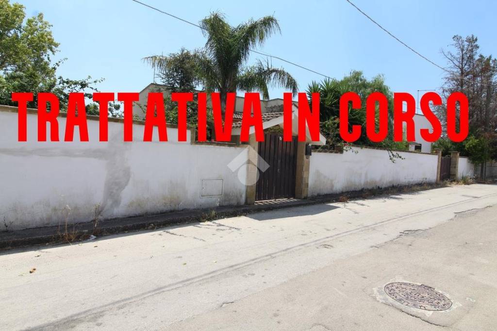 casa indipendente in vendita a Brindisi in zona Sant'Elia