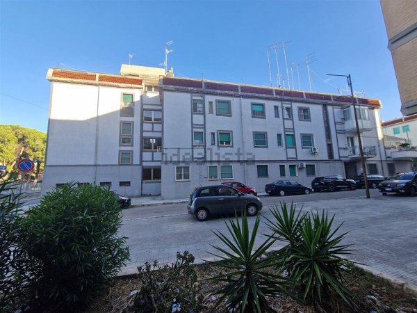 appartamento in vendita a Brindisi in zona Commenda