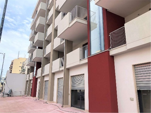 casa indipendente in vendita a Brindisi in zona Commenda