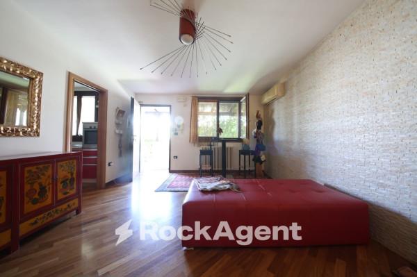 casa indipendente in vendita a Brindisi in zona Paradiso