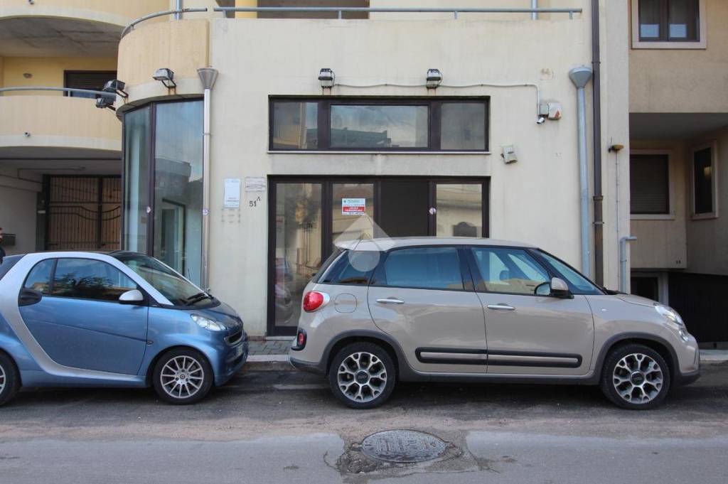 negozio in vendita a Brindisi in zona Cappuccini