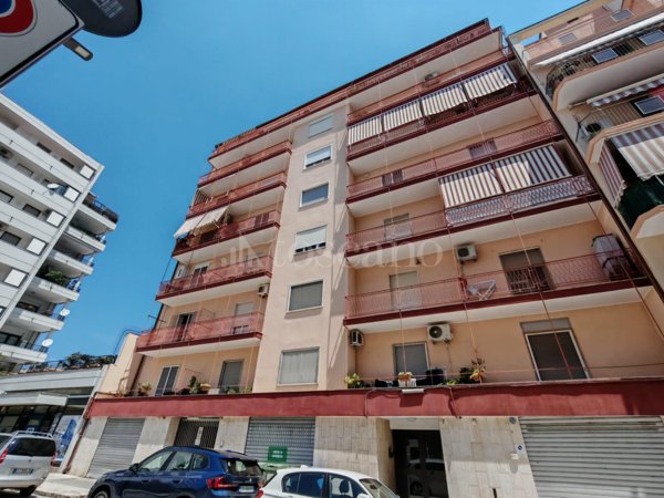 appartamento in vendita a Brindisi in zona Commenda