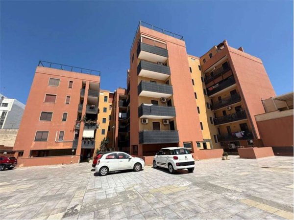 appartamento in vendita a Brindisi in zona Cappuccini