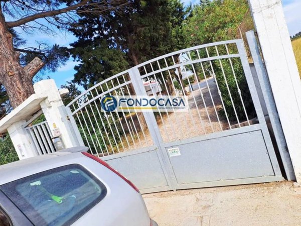 casa indipendente in vendita a Brindisi