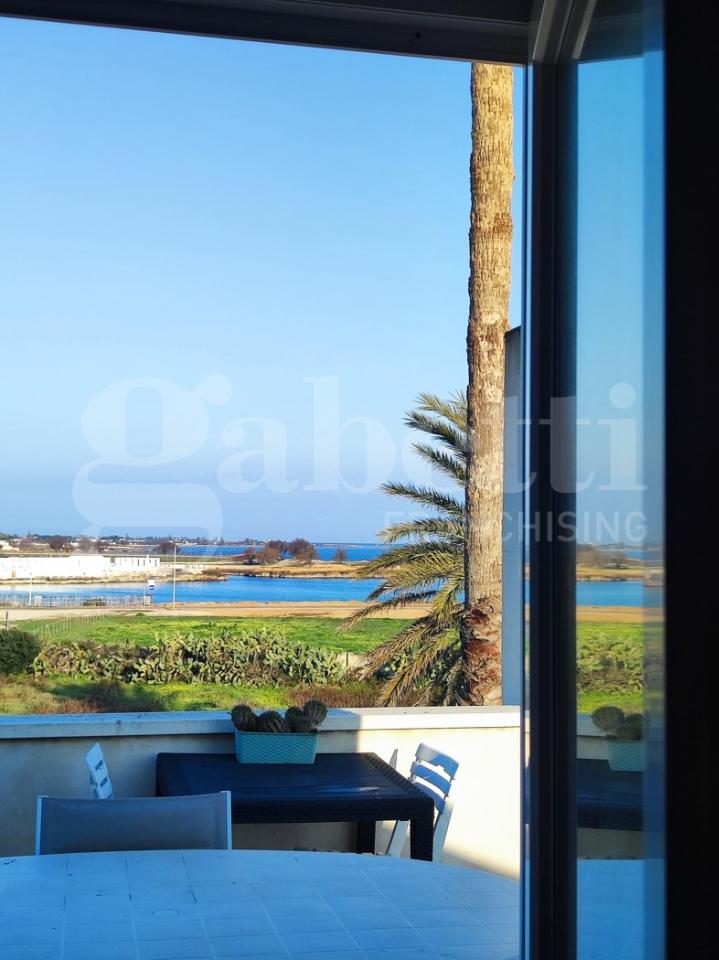 casa indipendente in vendita a Brindisi in zona Paradiso