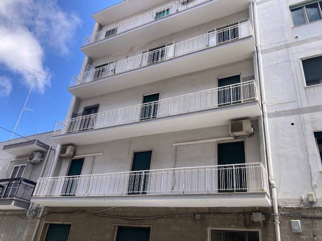 appartamento in vendita a Brindisi in zona Commenda