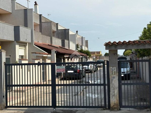 casa indipendente in vendita a Brindisi in zona Tuturano