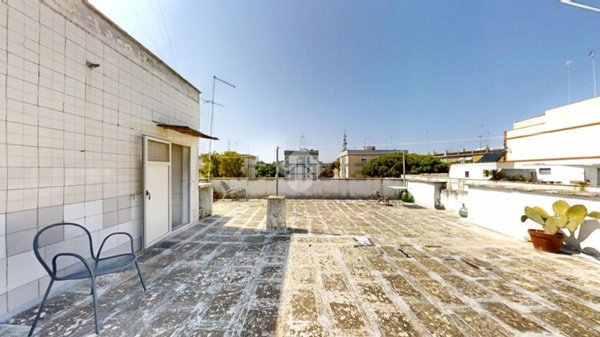 casa indipendente in vendita a Brindisi in zona Commenda