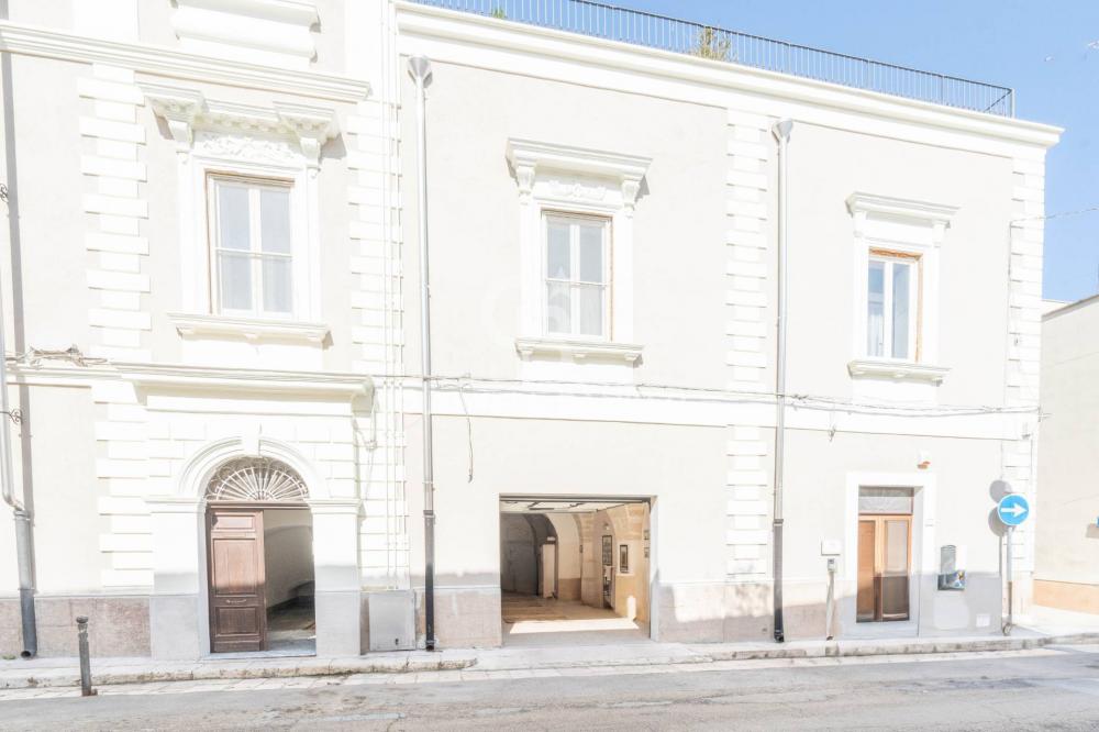 appartamento in vendita a Brindisi in zona Centro Città