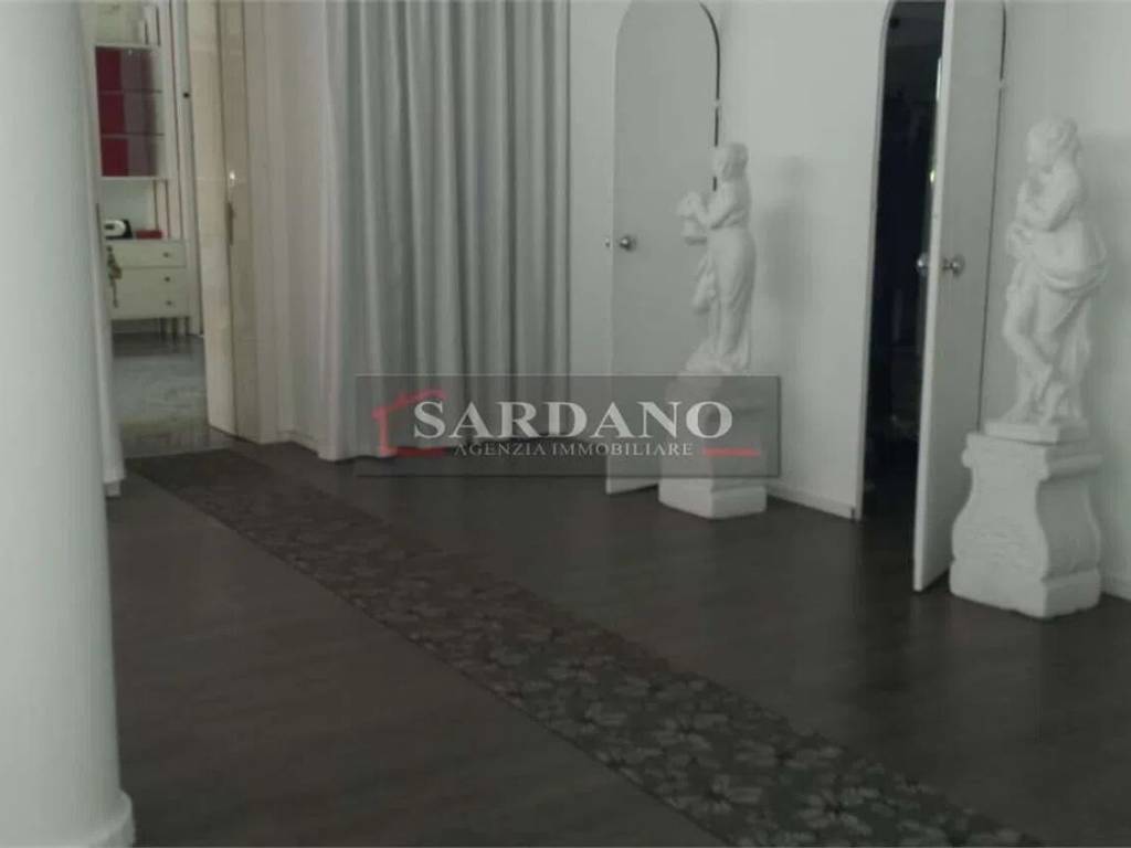 negozio in vendita a Brindisi in zona Commenda