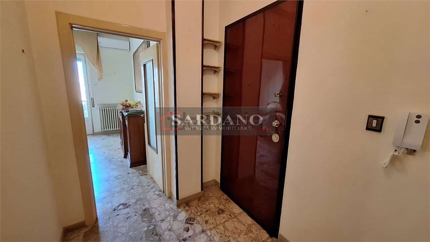 appartamento in vendita a Brindisi in zona Commenda