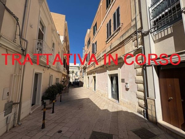 negozio in vendita a Brindisi in zona Centro Città