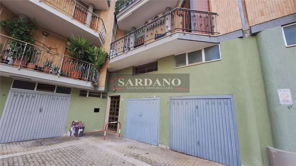 ufficio in vendita a Brindisi in zona Commenda