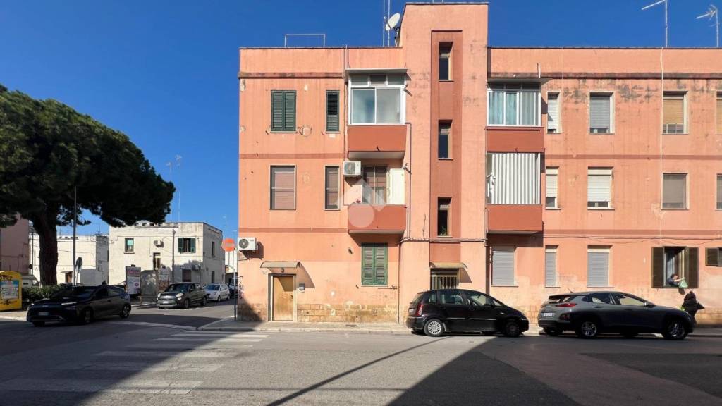 appartamento in vendita a Brindisi in zona Commenda