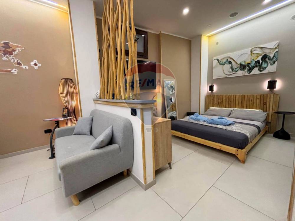 casa indipendente in vendita a Brindisi in zona Centro Città