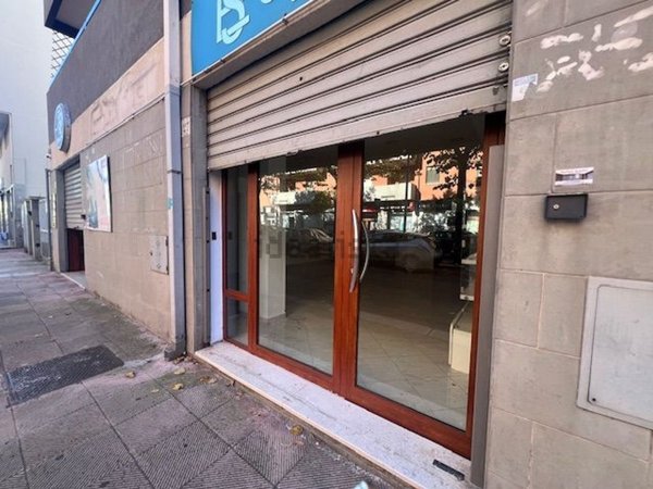 locale commerciale in vendita a Brindisi