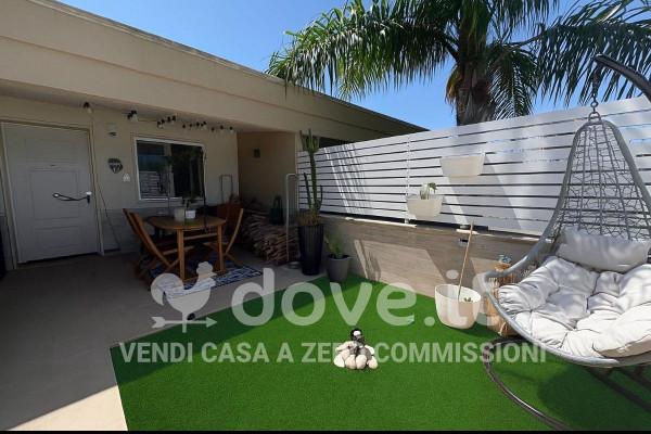 casa indipendente in vendita a Brindisi in zona Paradiso