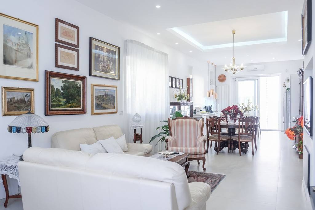 casa indipendente in vendita a Brindisi