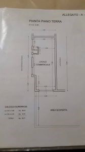 negozio in vendita a Brindisi in zona Bozzano