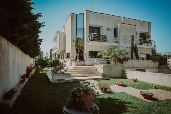 casa indipendente in vendita a Brindisi