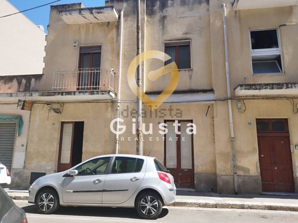 casa indipendente in vendita a Brindisi