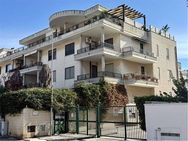 appartamento in vendita a Brindisi in zona Centro Città