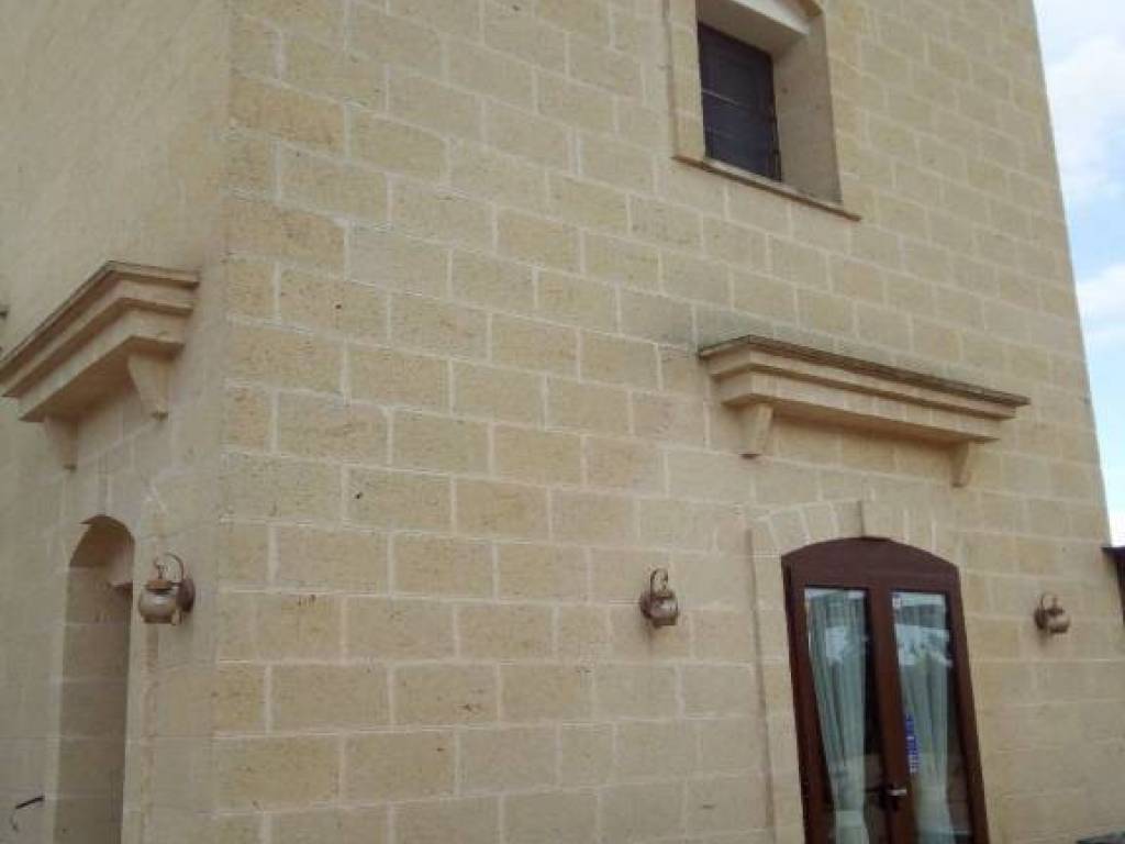 casa indipendente in vendita a Brindisi in zona Minnuta