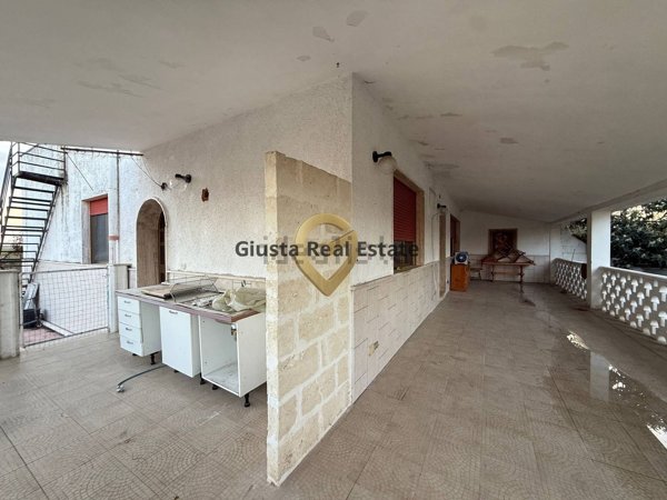 casa indipendente in vendita a Brindisi in zona Tuturano