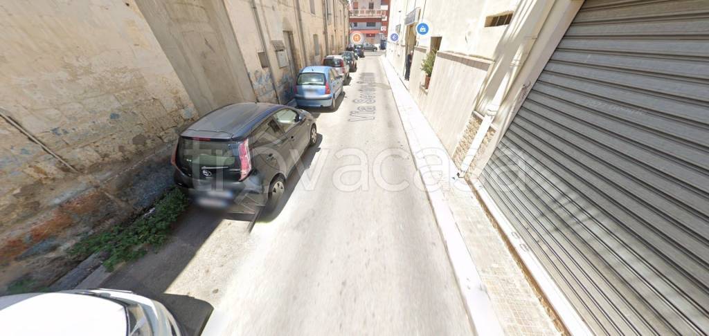 negozio in vendita a Brindisi in zona Commenda