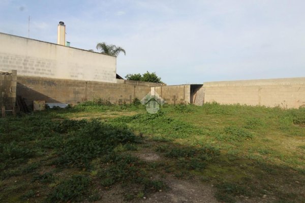 terreno edificabile in vendita a Brindisi in zona Tuturano