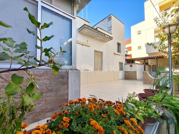 casa indipendente in vendita a Brindisi