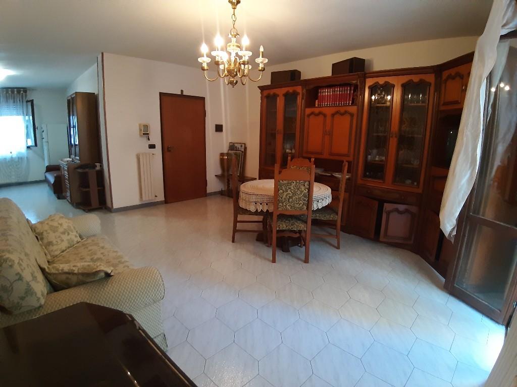 appartamento in vendita a Brindisi in zona Commenda