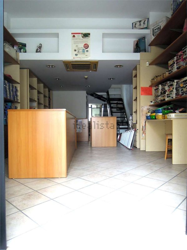 locale commerciale in vendita a Brindisi