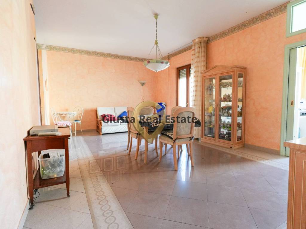 appartamento in vendita a Brindisi in zona Commenda