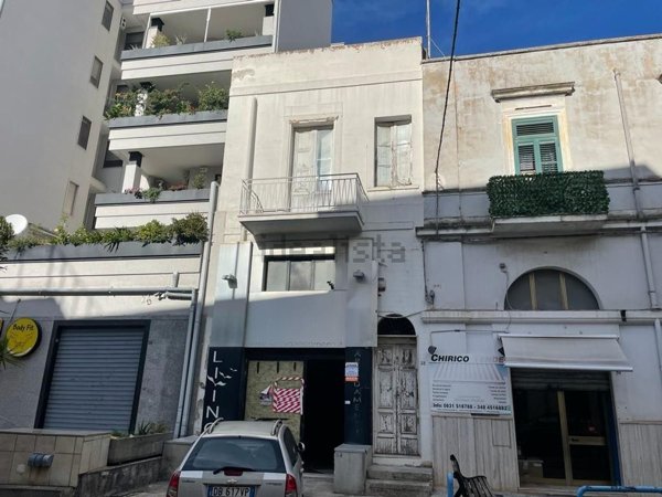 locale commerciale in vendita a Brindisi